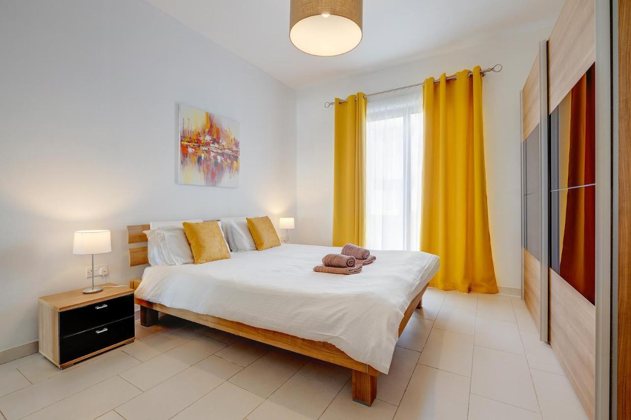 Marvellous Apartment With Valletta And Harbour Views Sliema Exterior foto