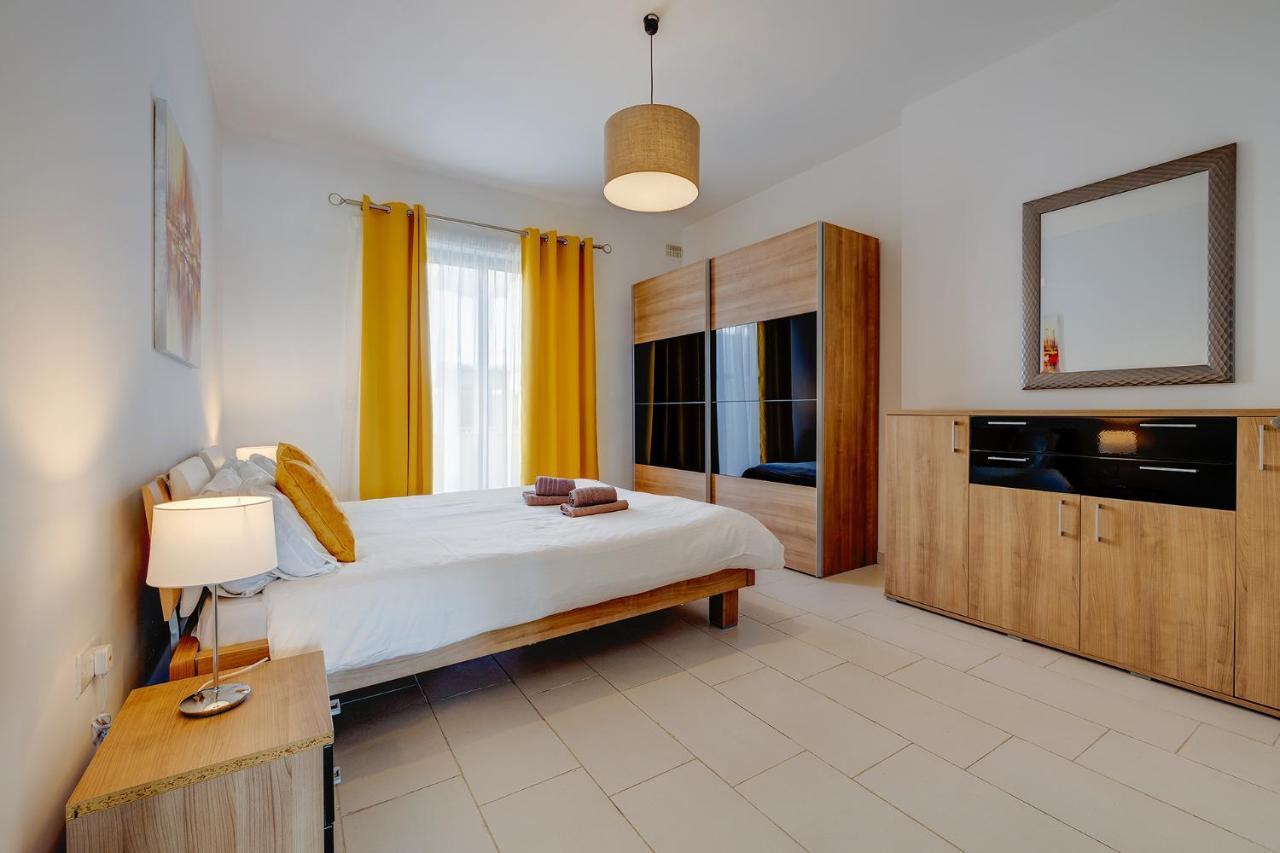 Marvellous Apartment With Valletta And Harbour Views Sliema Exterior foto