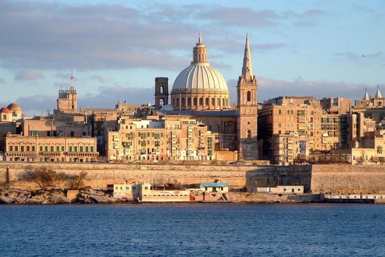 Marvellous Apartment With Valletta And Harbour Views Sliema Exterior foto