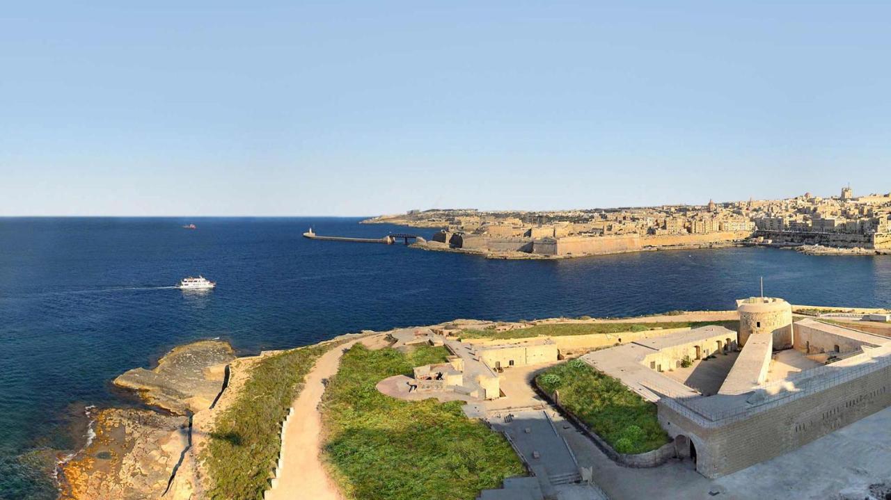 Marvellous Apartment With Valletta And Harbour Views Sliema Exterior foto